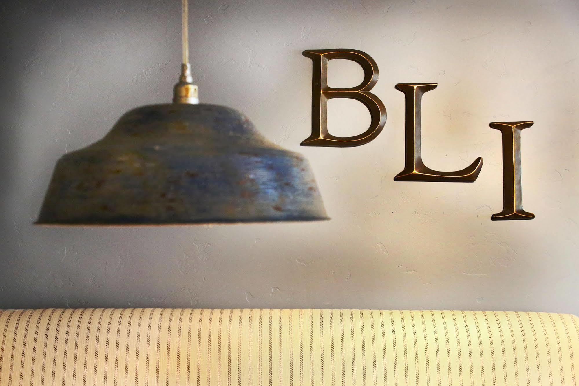 Blue Lakes Inn توين فولز المظهر الخارجي الصورة