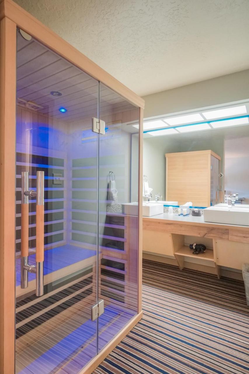 Blue Lakes Inn توين فولز المظهر الخارجي الصورة